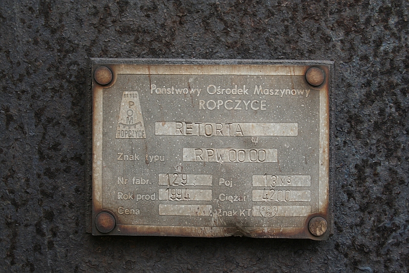 a 272